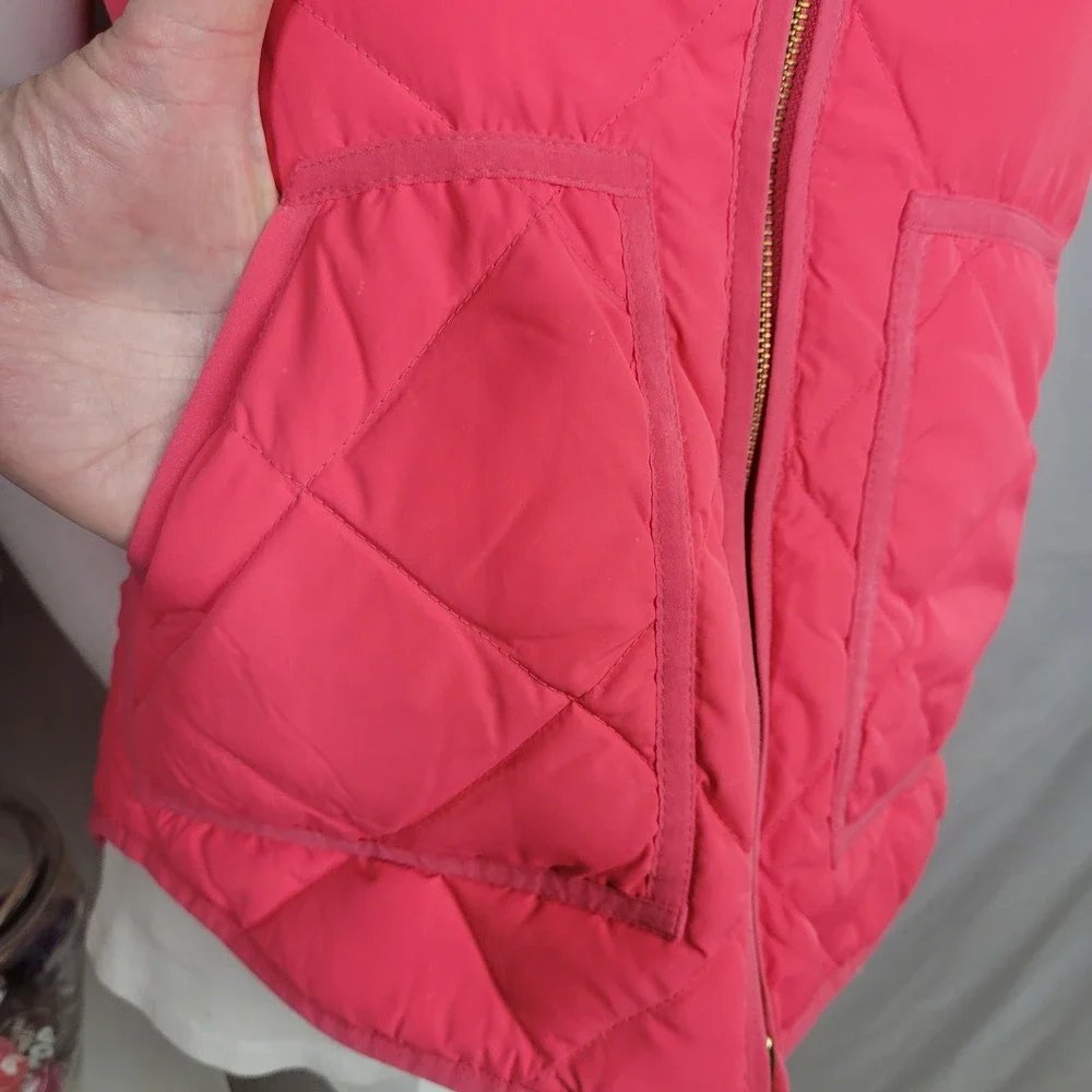 J.Crew Excursion Quilted Puffer Vest Pink XXS Gold Zip‎ Diamond Pattern